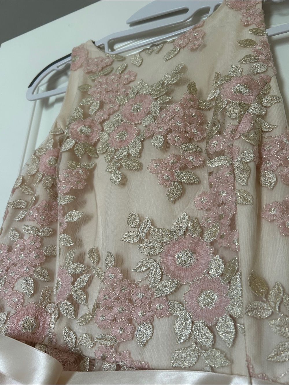 Tahari Pink and Cream Floral Embroidered Wedding Dress - Picture 3 of 10